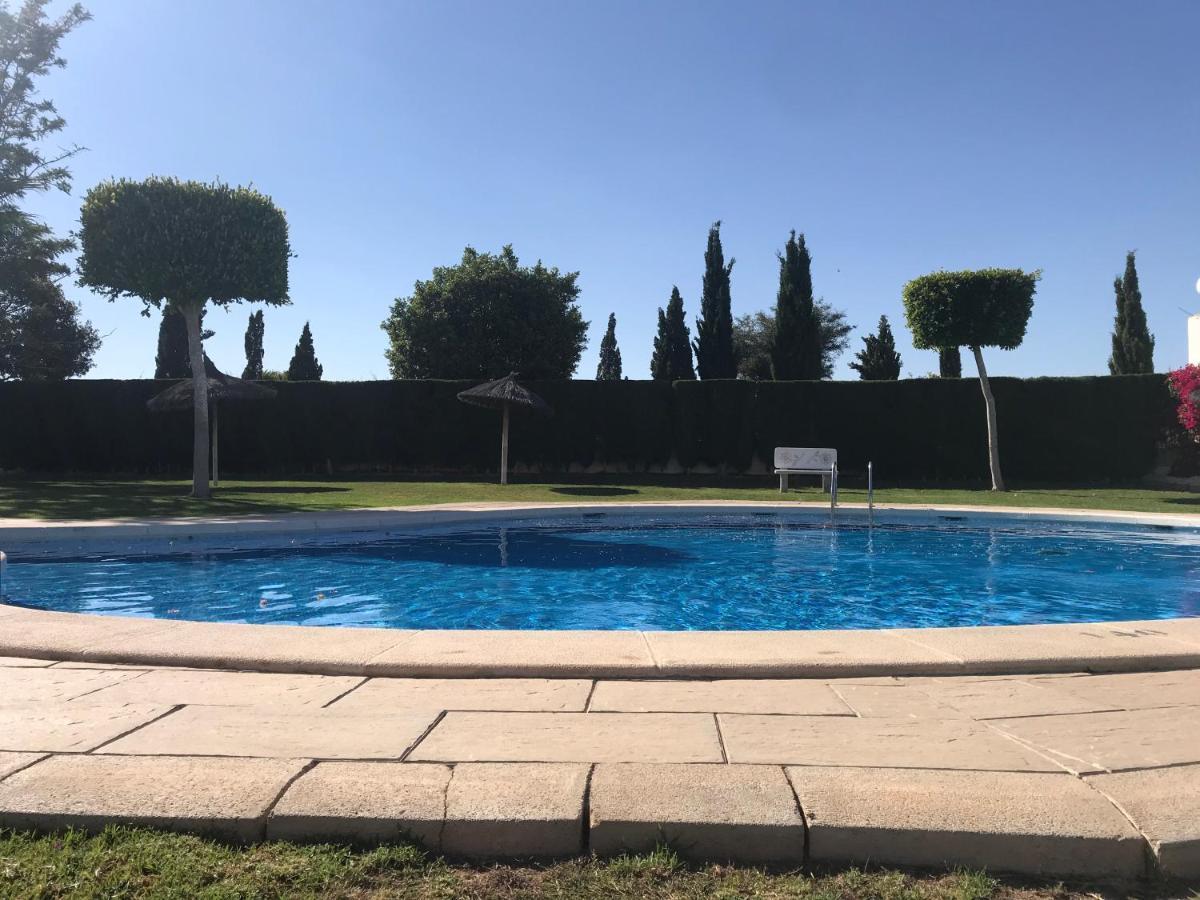 Villamartin, Lovely 2 Bed House, Short Walk To The Plaza. Orihuela Esterno foto